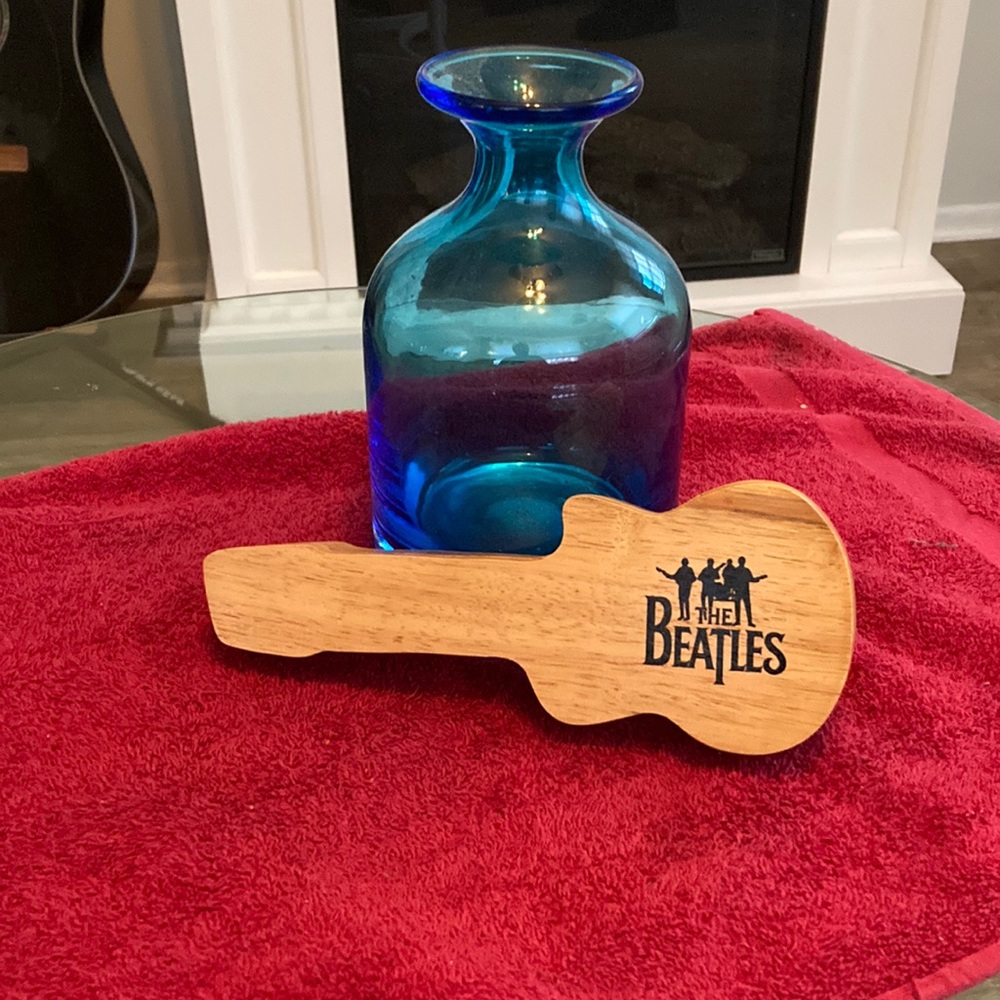 Vintage Beatles Apple corporate witnesses wrist watch with wooden case used $100
